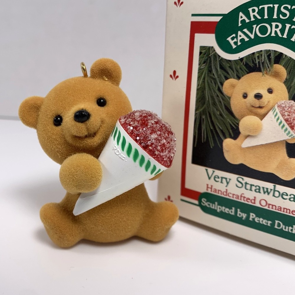 Hallmark Keepsake Very Strawberry Teddy Bear 1988 Christmas Ornament NEW